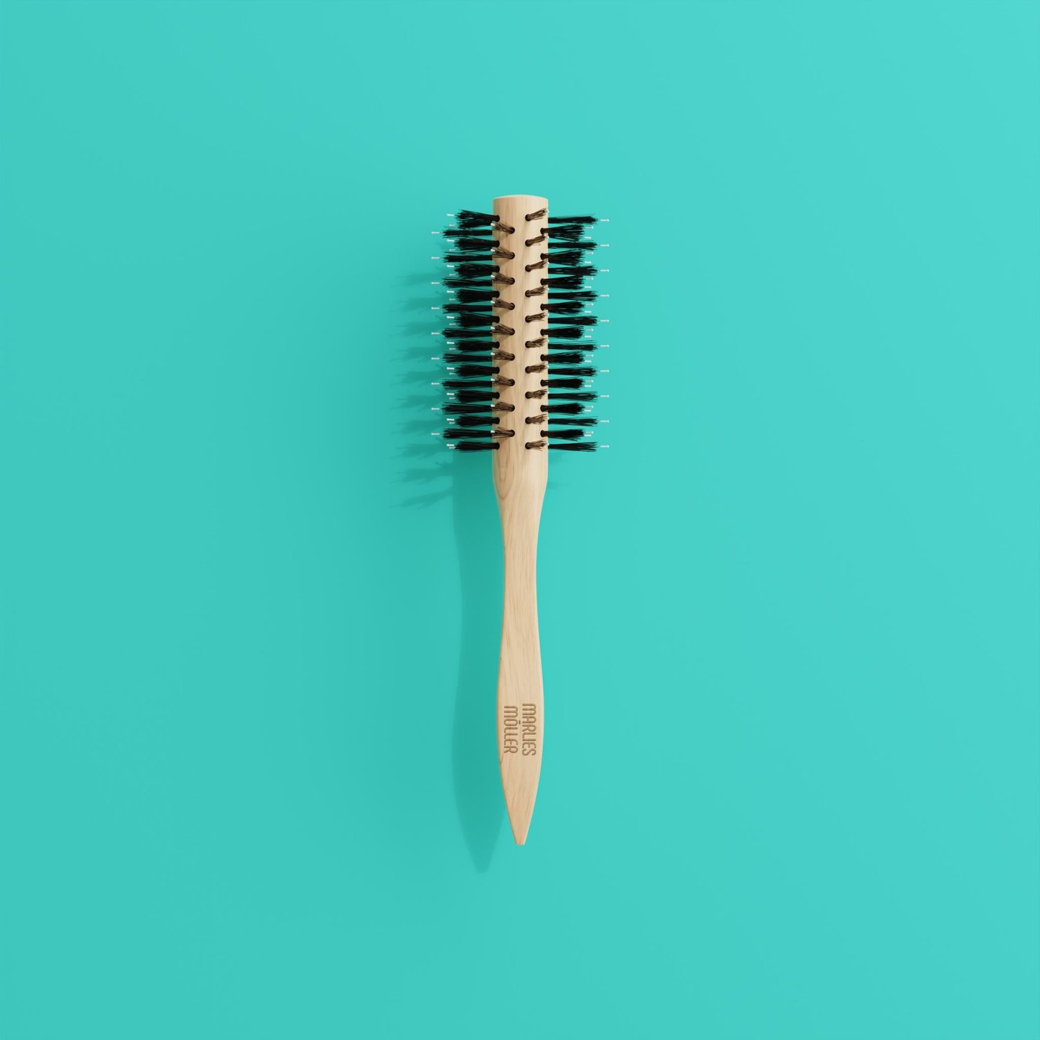 large round styling brush
